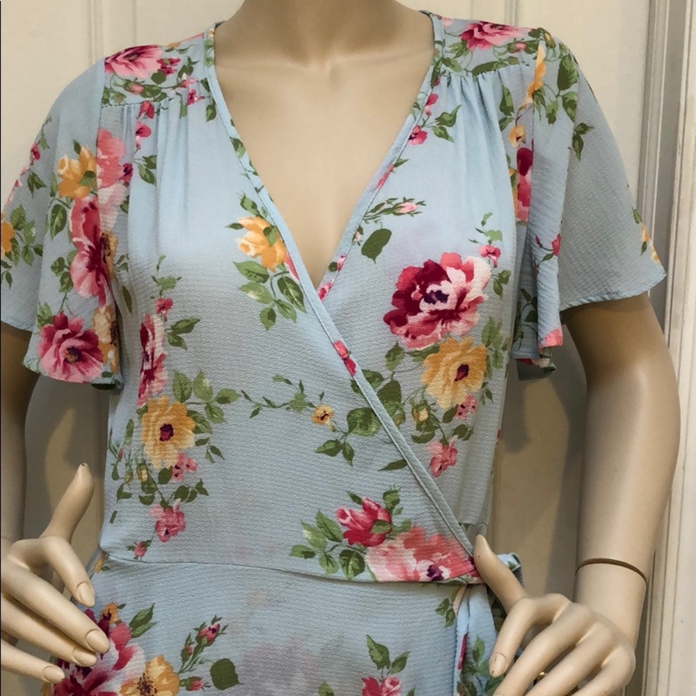 #52 FLORAL PRINT WRAP DRESS - Picture 4 of 9
